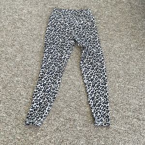 Aero Leopard Patterned Leggings. Size L. Preowned.